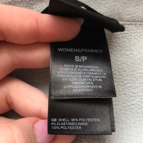 RARE women’s North Face. - Picture 8 of 12